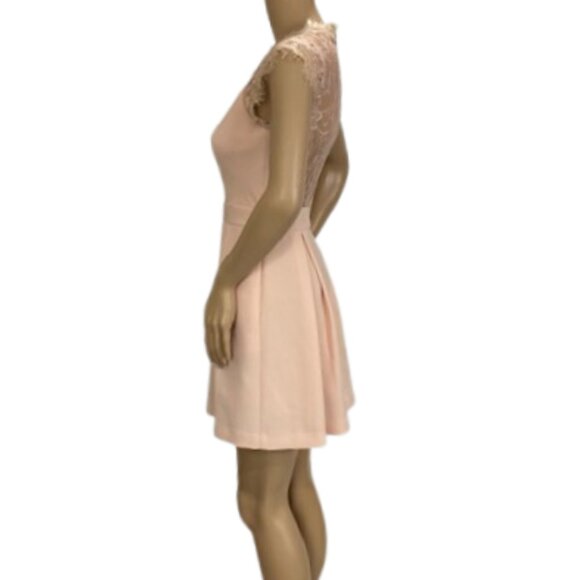 BCBGeneration Elegant Lace-Back Peach Party Dress with Pockets - Picture 6 of 10